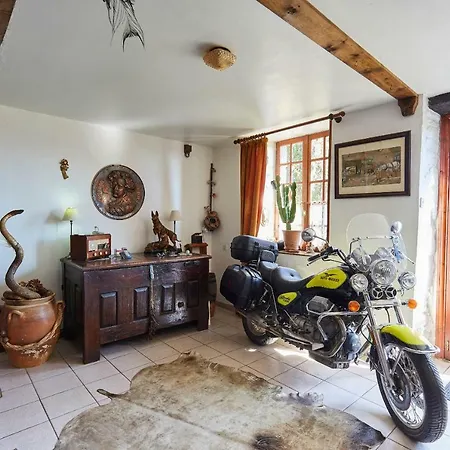 La Grande Mardelle - D'hote Bed & Breakfast Perriers-en-Beauficel