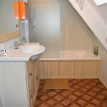 La Grande Mardelle - D'hote Bed & Breakfast Perriers-en-Beauficel
